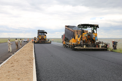 我市两条干线公路年底将全面建成通车