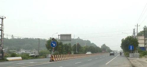 市公路事务中心领导到我县调研公路路面改造工程推进情况